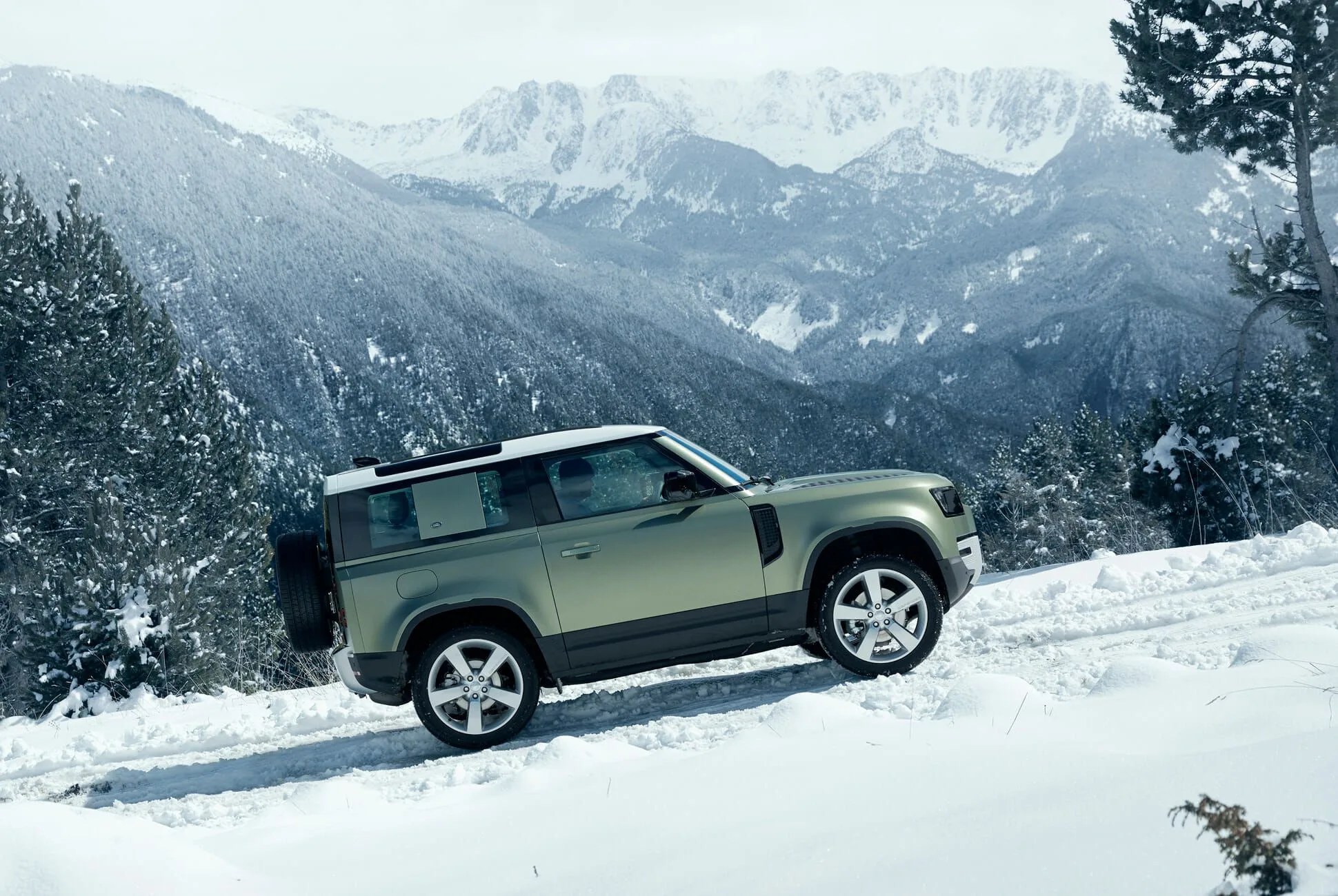 2020 defender gear patrol lead full