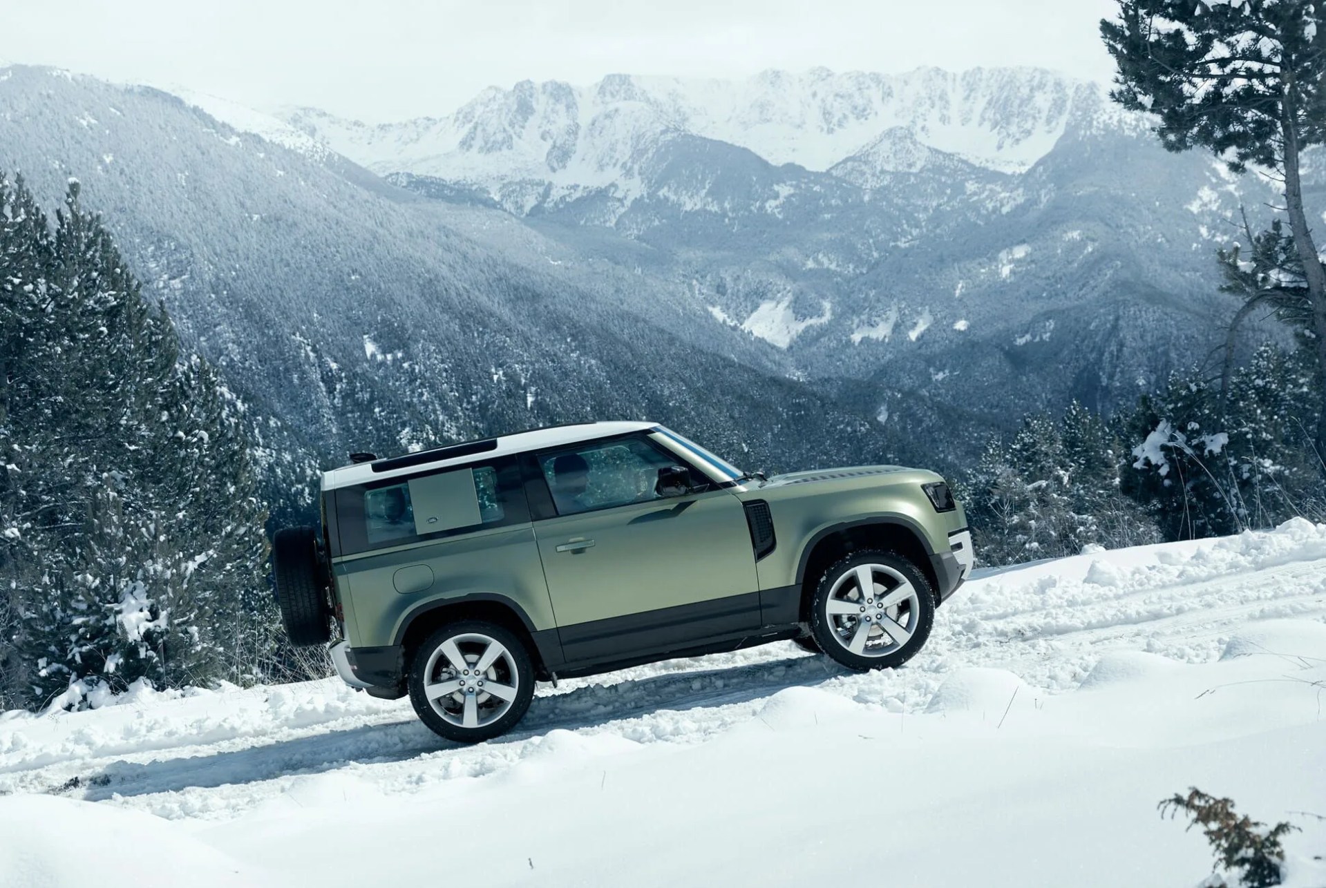 2020 defender gear patrol lead full