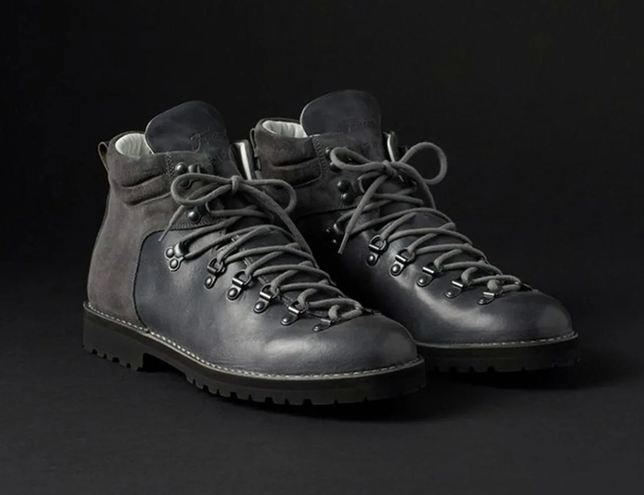 Aether-Dolomite-Boots-gear-patrol