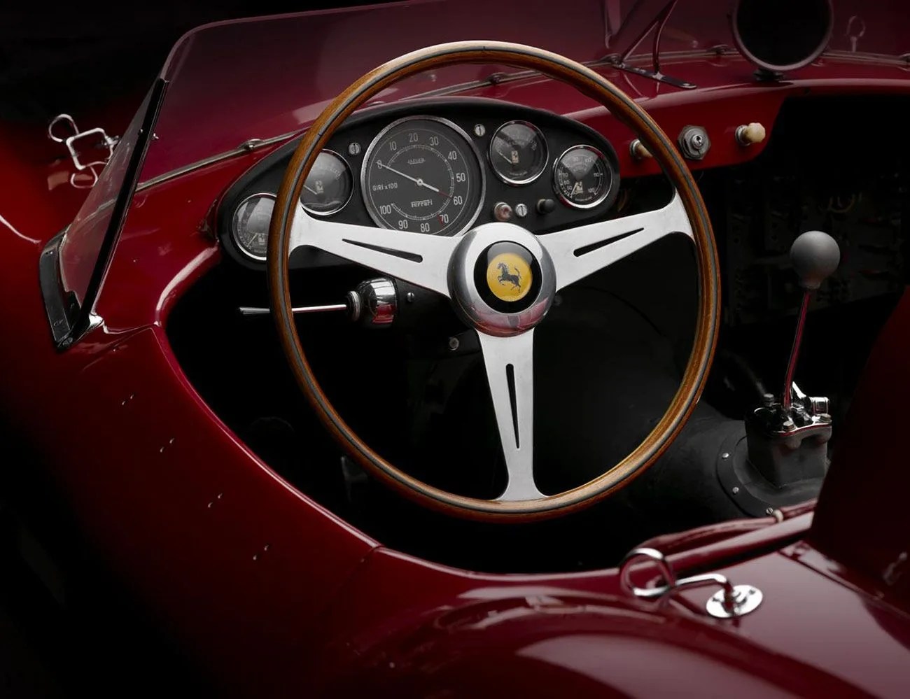 Best-Gauges-Gear-Patrol-Ferrari