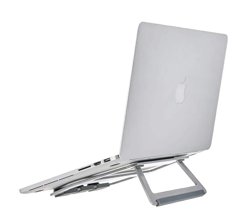 Deals-Roundup-gear-patrol-stand