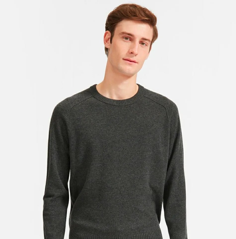 everlane cashmere gear patrol full lead