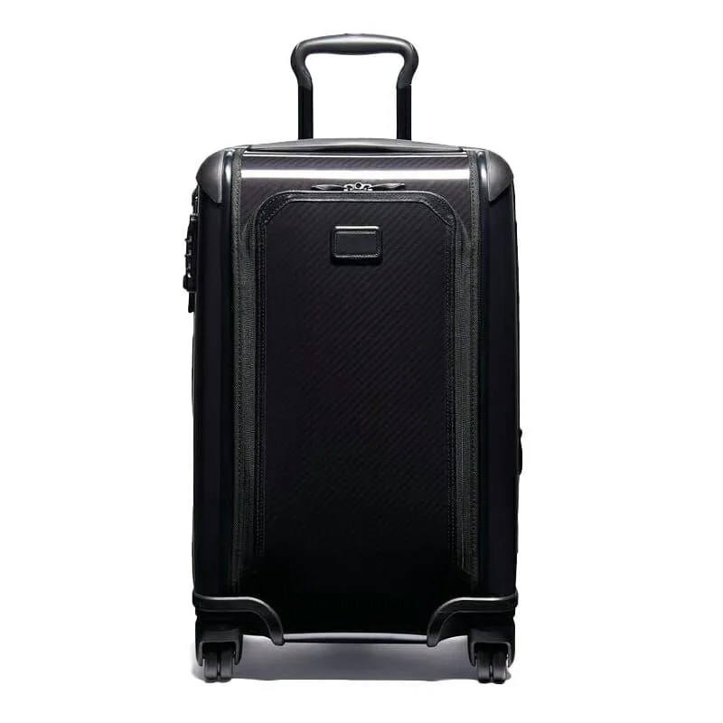 Friday-Deal-Roundup-gear-patrol-tumi