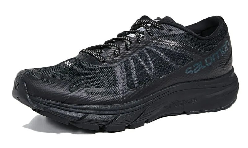 Monday-Deals-gear-patrol-salomon