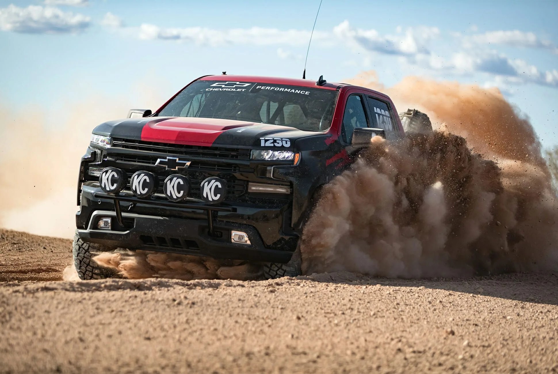 Silverado-Race-Truck-gear-patrol-full-lead