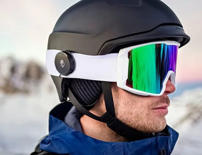 Skullcandy-Very-Headphones-gear-patrol-feature