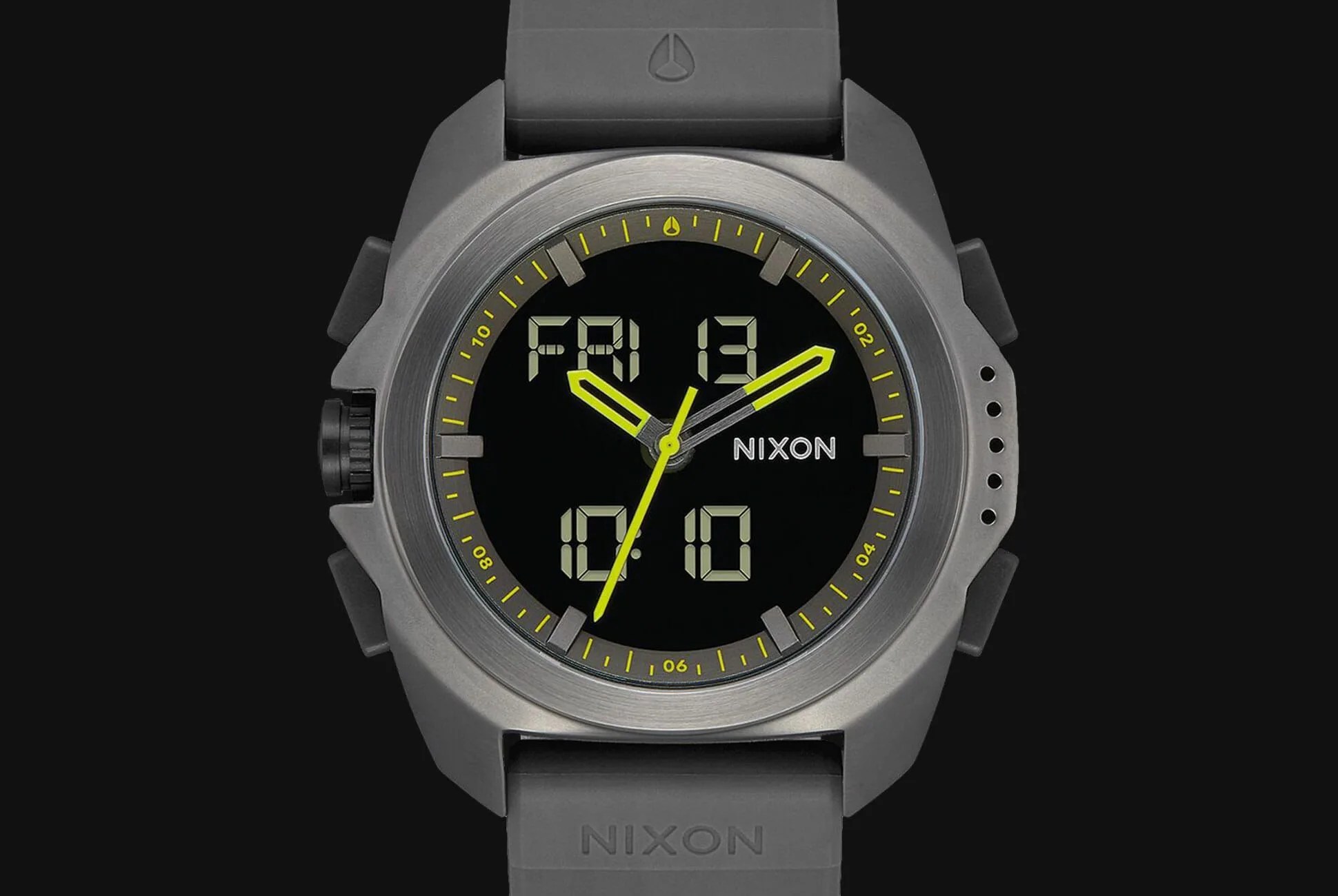 TIG-OCT-21-Nixon-gear-patrol-lead-full