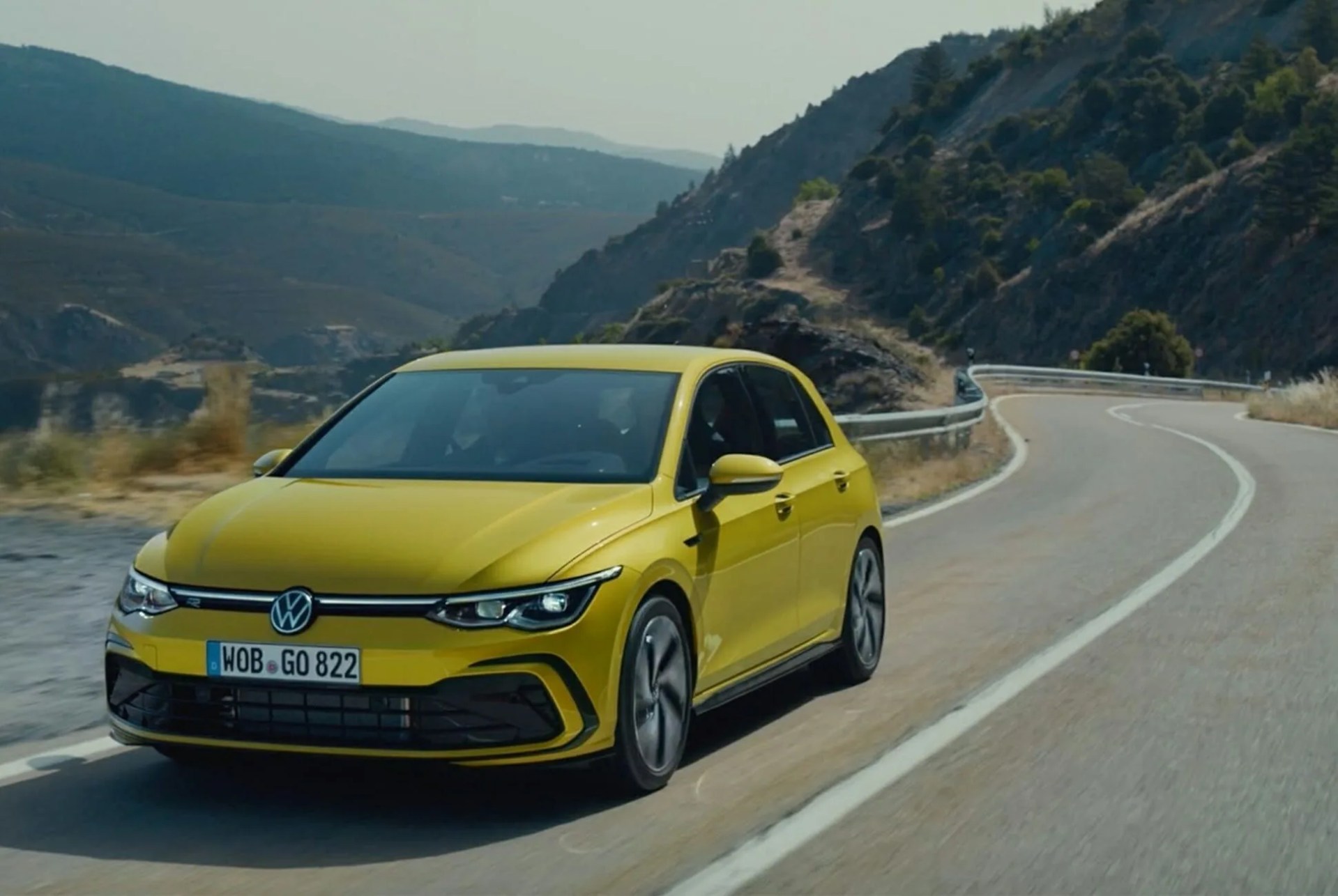 VW-Golf-8-gear-patrol-full-lead