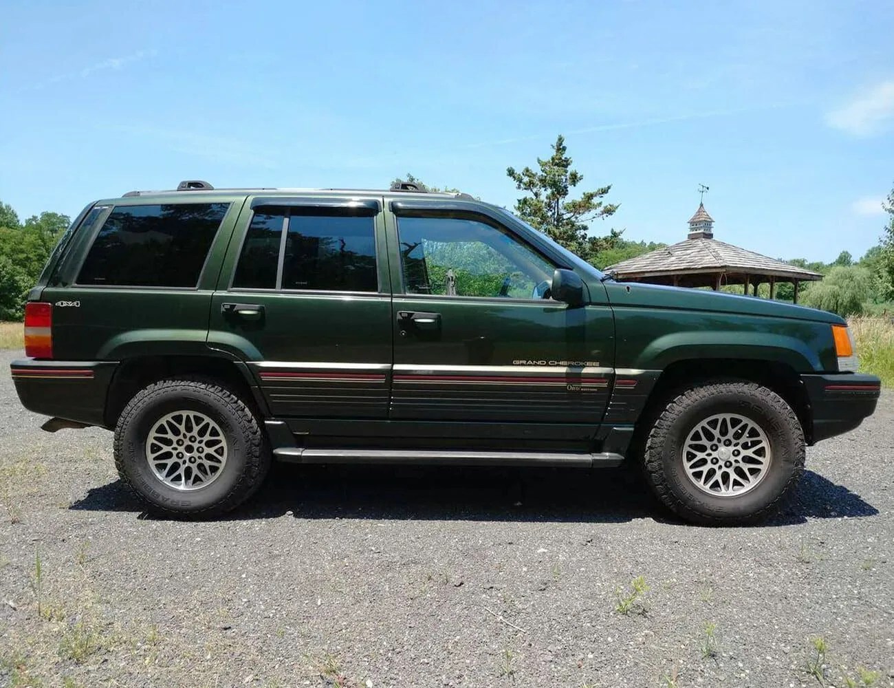 1995-Jeep-Grand-Cherokee-Orvis-Limited-Edition-gear-patrol