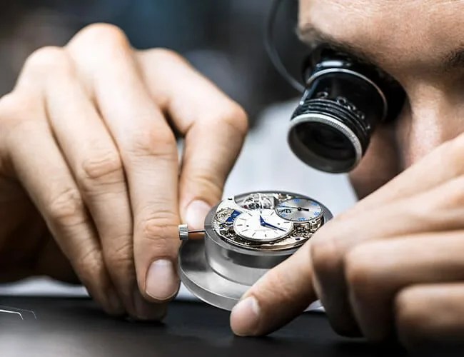 A-Look-at-the-Legacy-and-Future-of-Jaeger-LeCoultre-Watches-Gear-PAtrol-feature