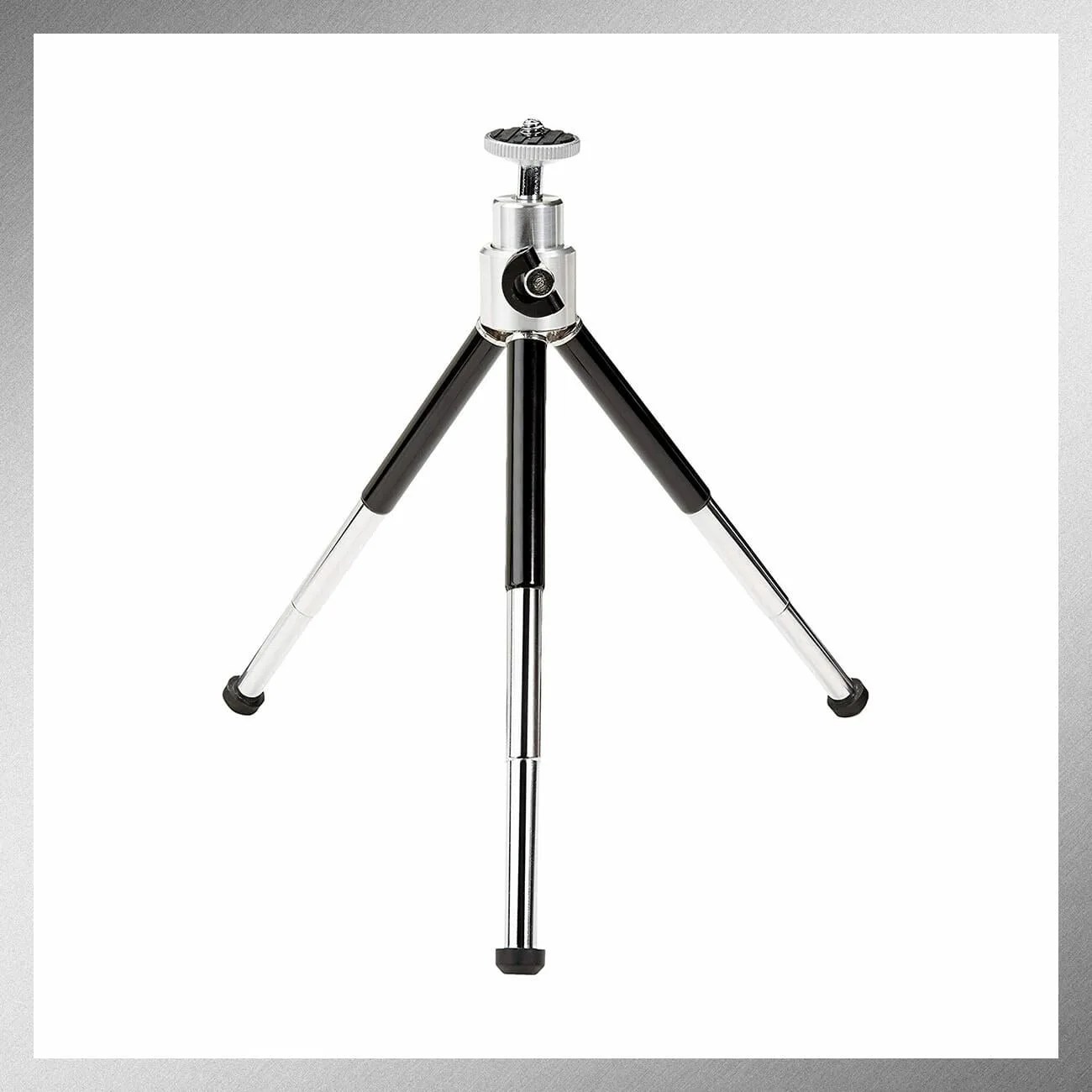 AmazonBasics-Lightweight-Mini-Tripod-gear-patrol