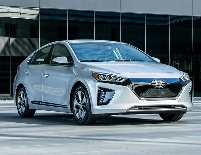 Car-Lease-Deals-gear-patrol-hyundai