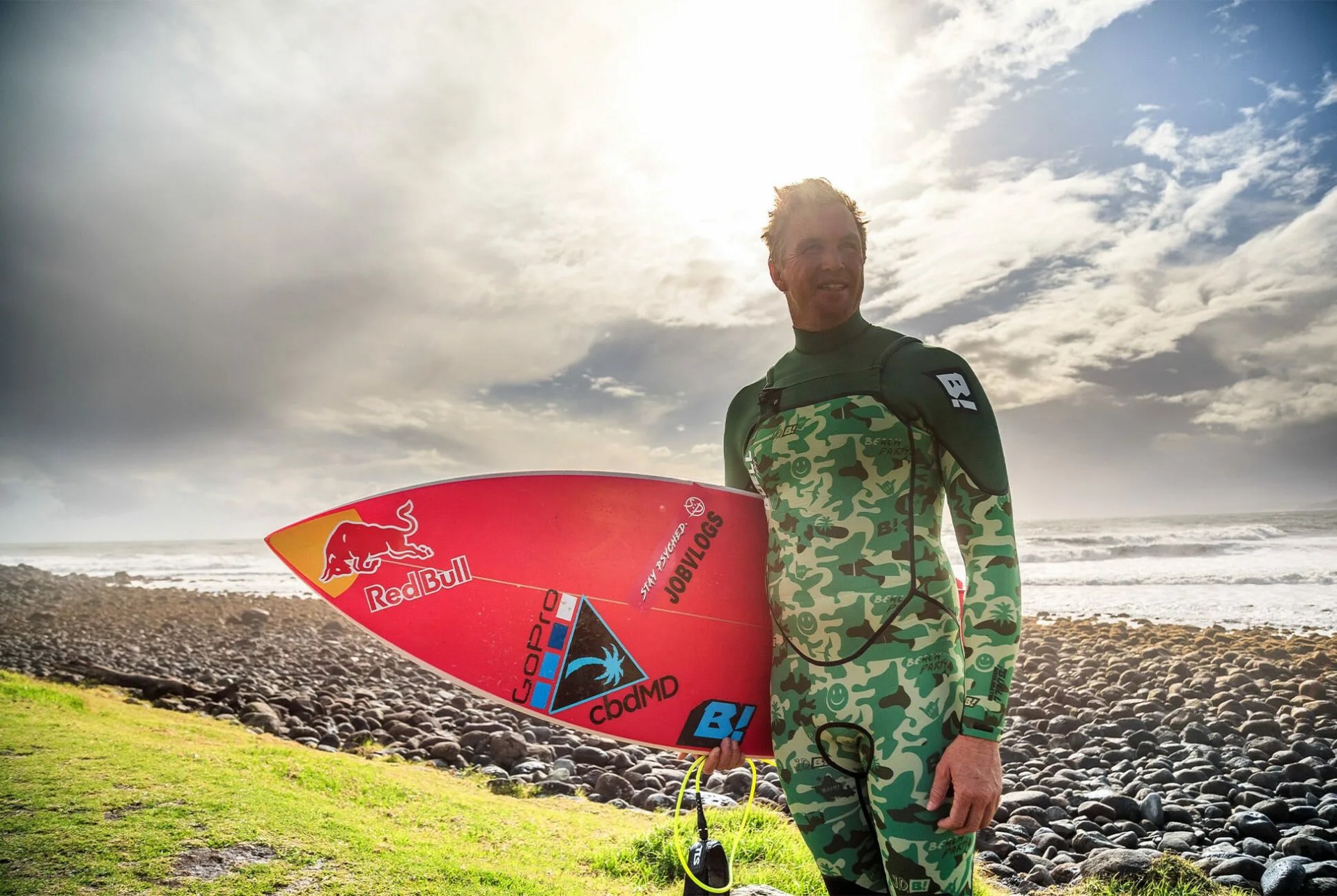 Everything-Pro-Surfer-Jamie-OBrien-Packs-for-a-Surf-Trip-Gear-Patrol-lead-full