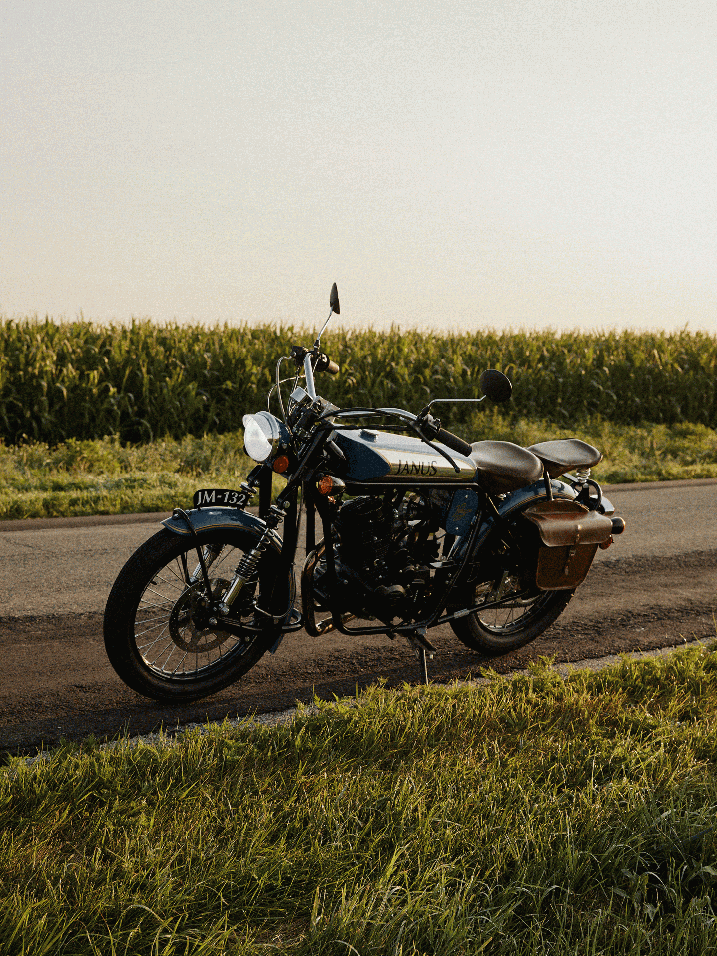 For-Janus-Motorcycles-Building-Bikes-by-Hand-Is-the-Only-Way-Gear-Patrol-inline-1