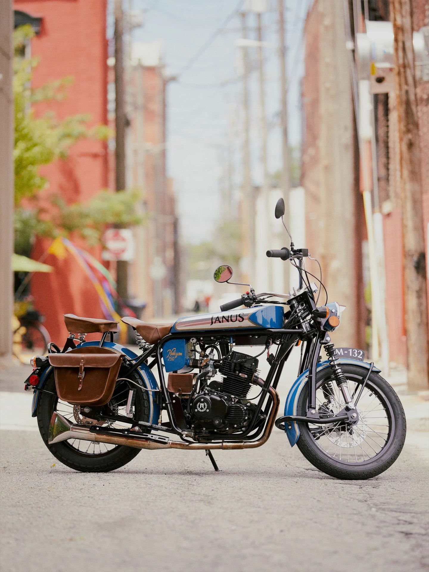 For-Janus-Motorcycles-Building-Bikes-by-Hand-Is-the-Only-Way-Gear-Patrol-inline-6