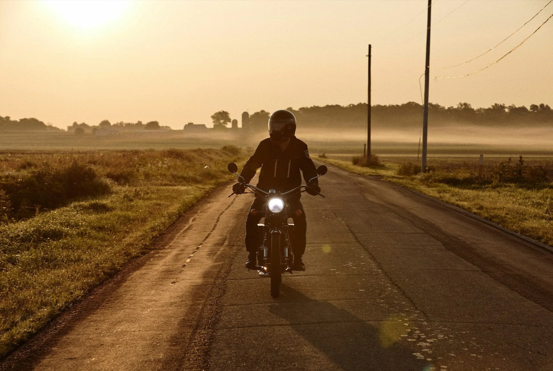 For-Janus-Motorcycles-Building-Bikes-by-Hand-Is-the-Only-Way-Gear-Patrol-inline-7