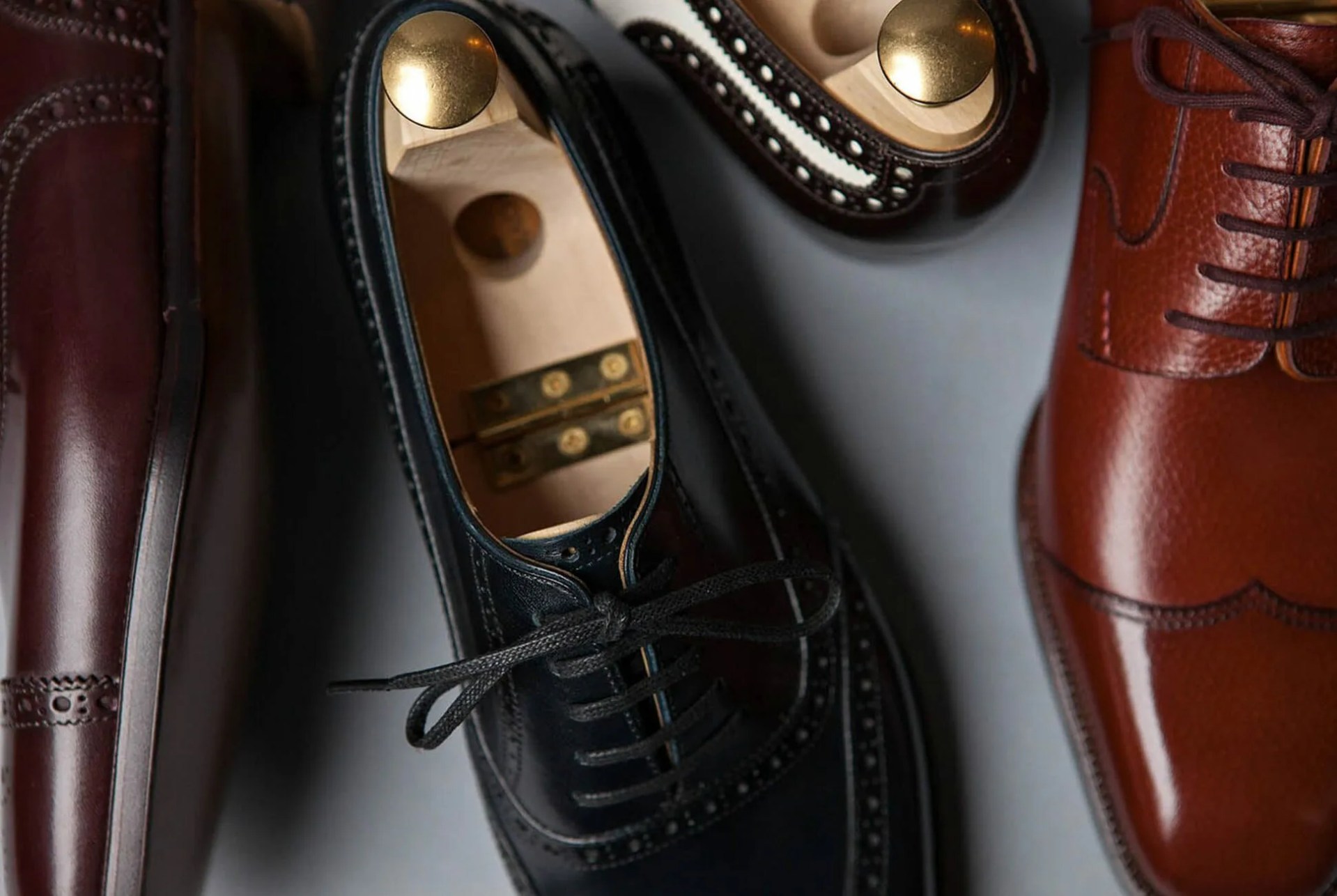 How-to-Get-the-Right-Shoe-Size-gear-patrol-ambience-6-v2