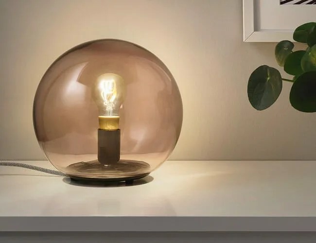 Ikea-Smart-Bulb-Gear-Patrol-Lead-Featured