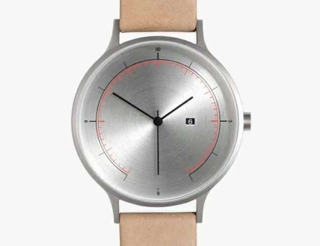 Instrmnt-x-Innis-gear-patrol-feature