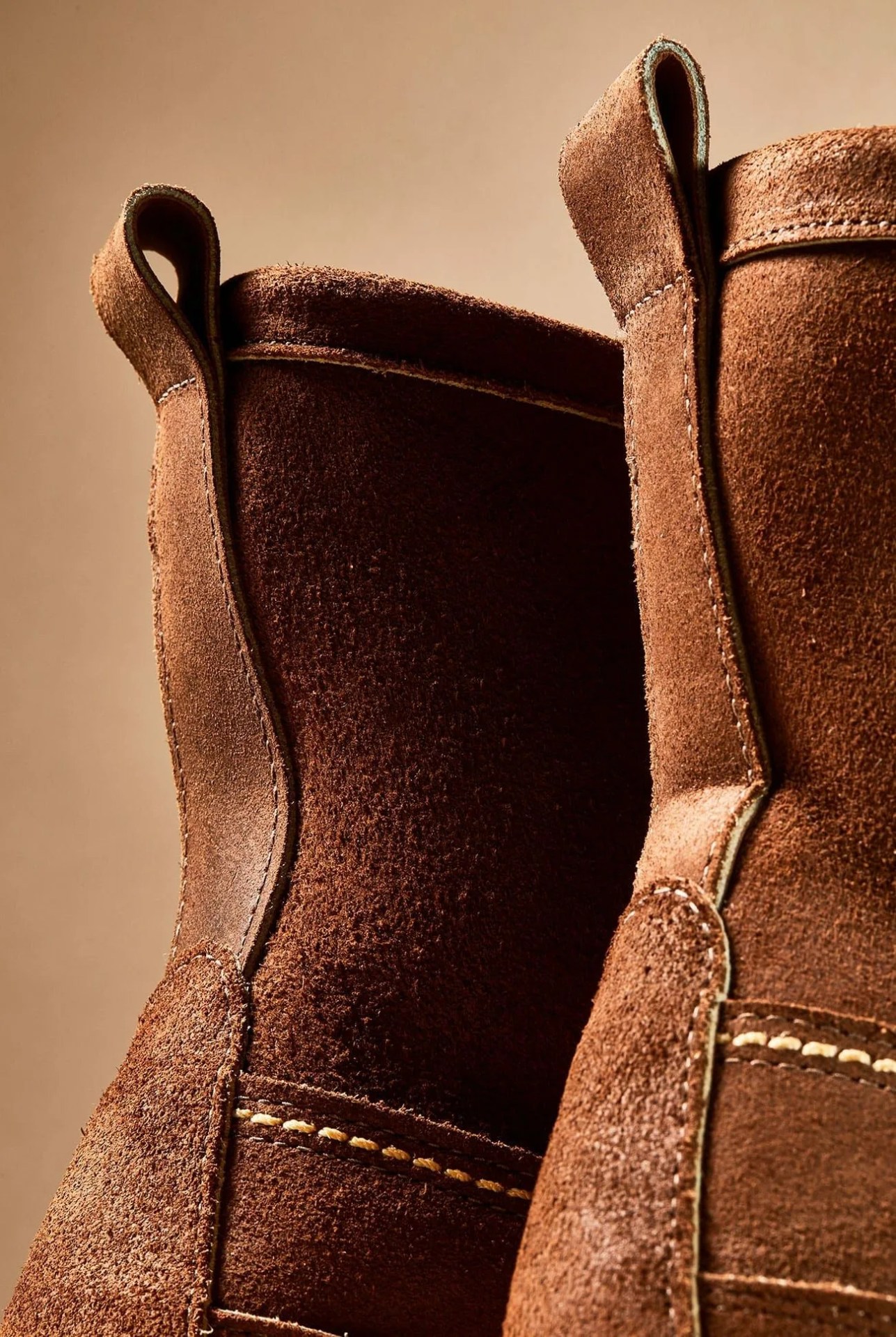 Maine-Mountain-Moccasin-gear-patrol-body-03
