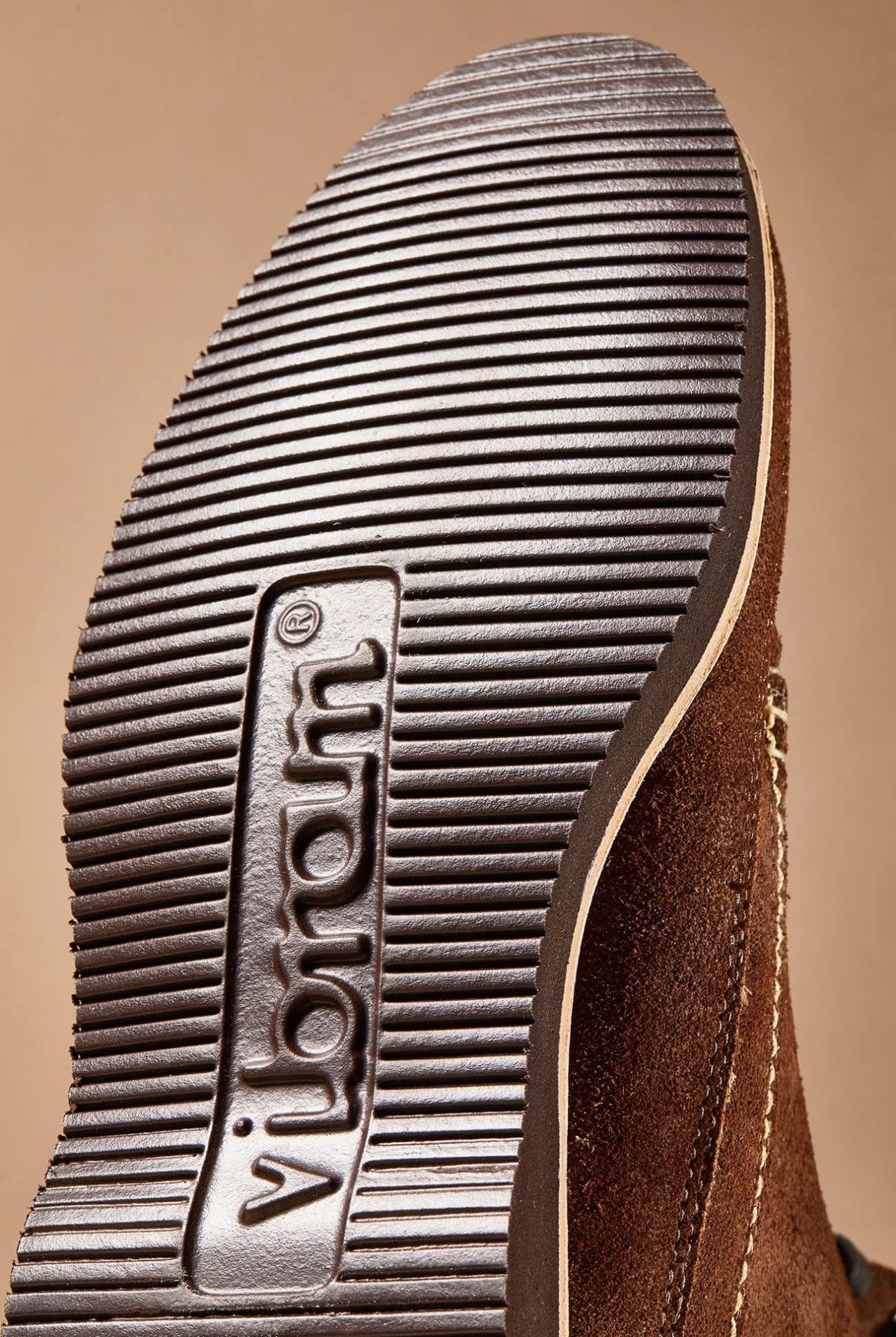 Maine-Mountain-Moccasin-gear-patrol-body-04