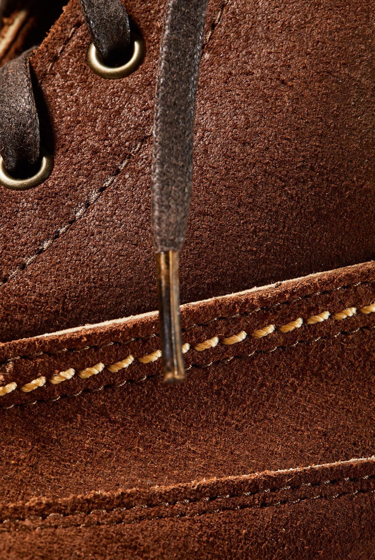Maine-Mountain-Moccasin-gear-patrol-body-05
