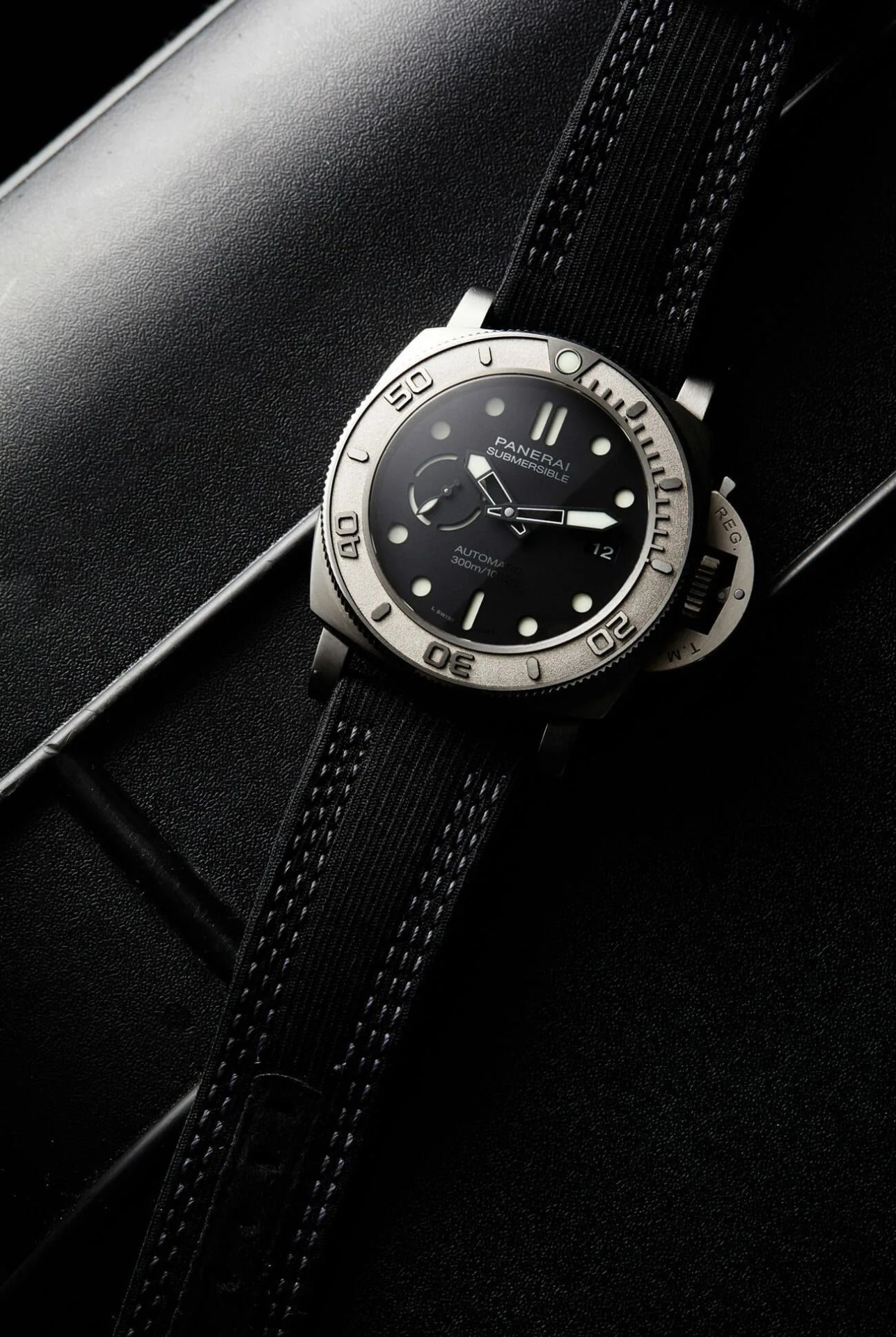 Panerai-Mike-Horn-Gear-Patrol-Ambiance-3