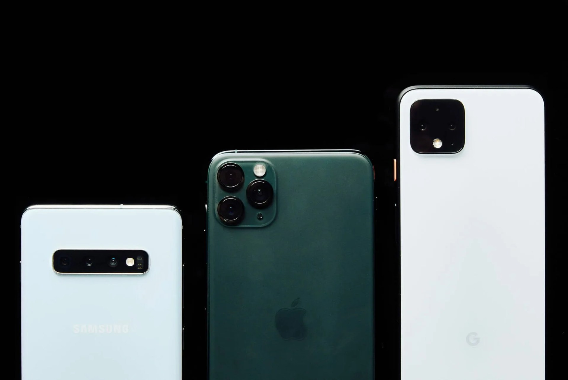 Smartphone-Shootout-Gear-Patrol-Lead-Full