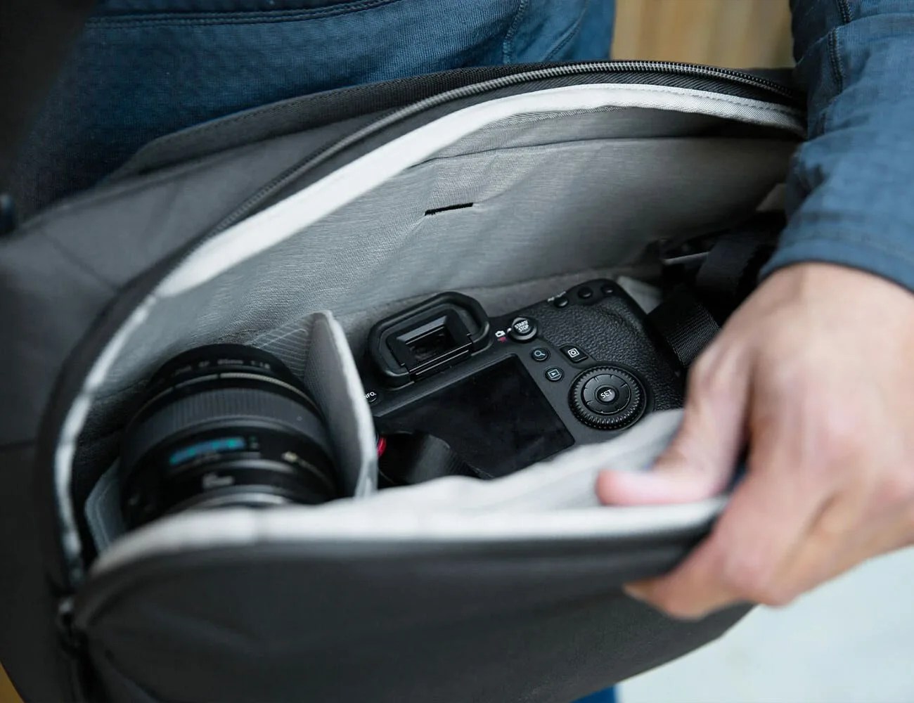 The-Most-Successful-Bags-on-Kickstarter-Just-Got-Better-Gear-Patrol-inline-3