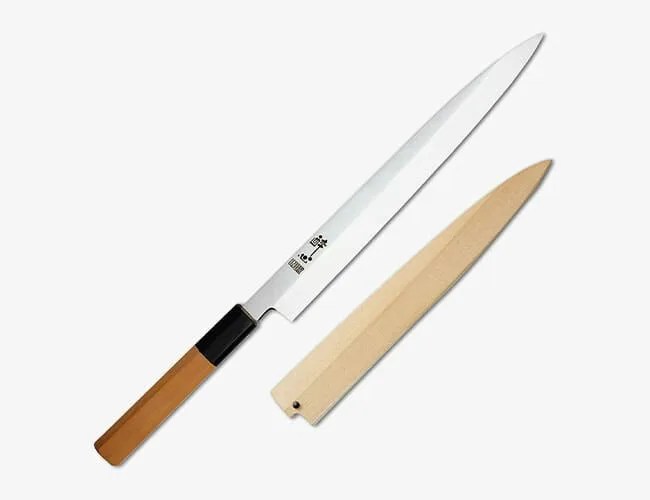 This-Pro-Approved-Japanese-Chefs-Knife-gear-patrol-lead-featured