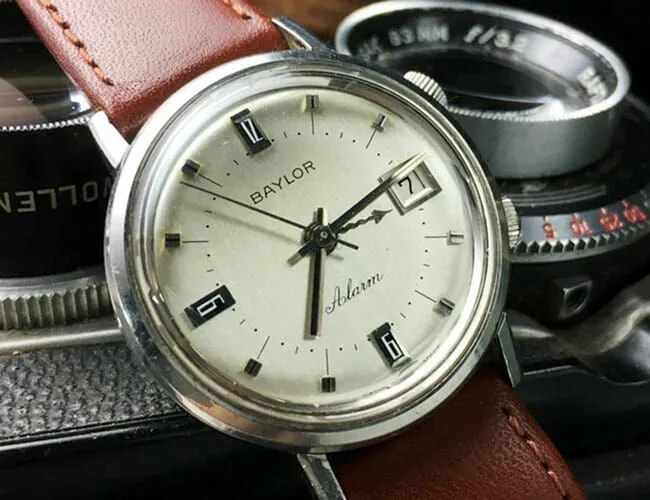 Three-Vintage-Watches-On-Our-Radar-gear-patrol-lead-featured