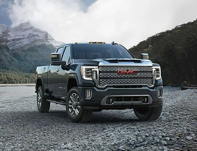 2020-GMC-Sierra-HD-Review-gear-patrol-lead-featured