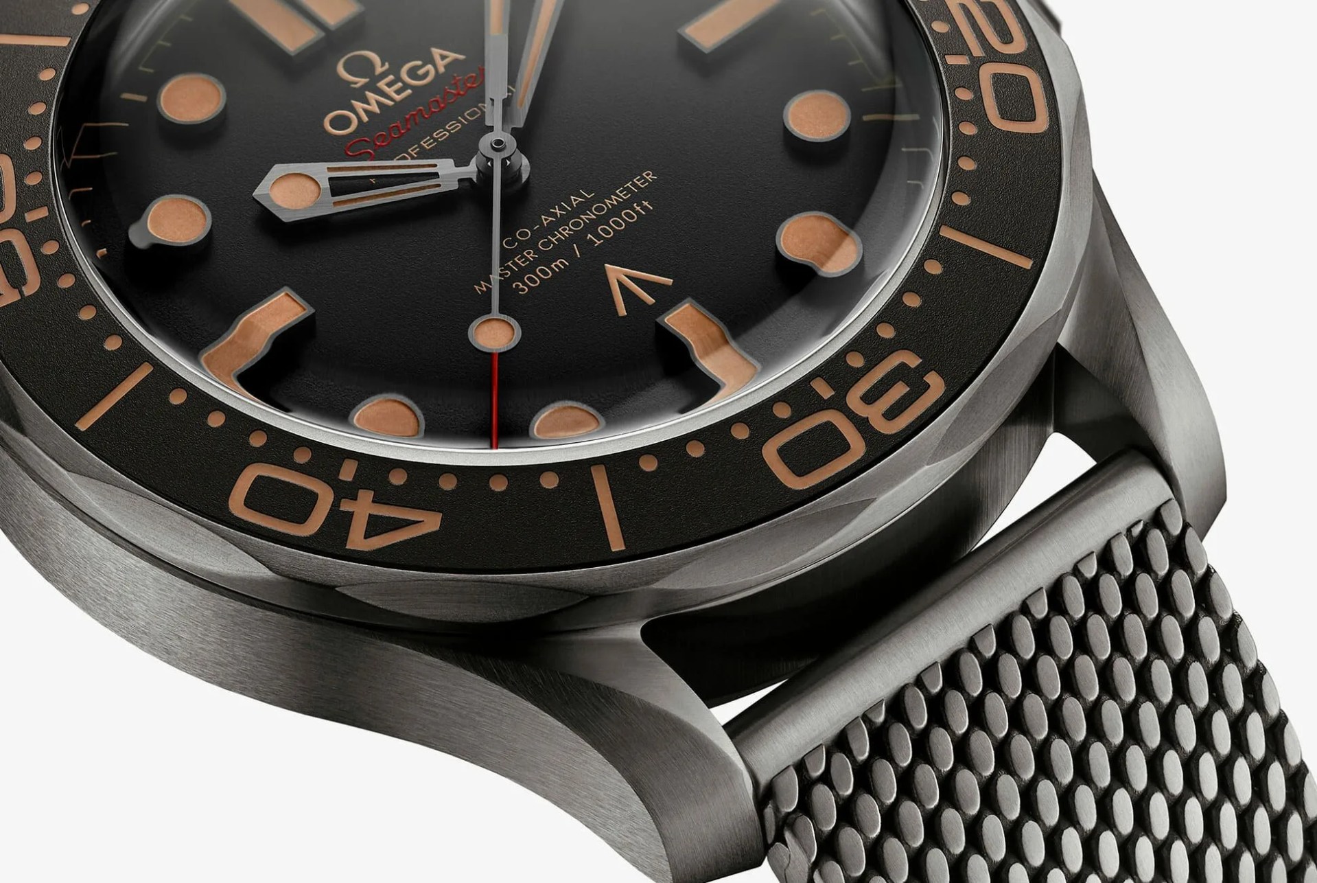 bond seamaster gear patrol slide 3
