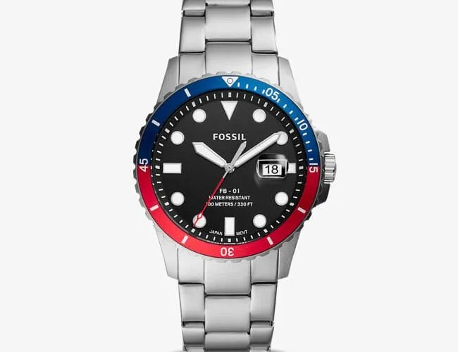 Cyber-Monday-Fossil-Deal-Gear-Patrol