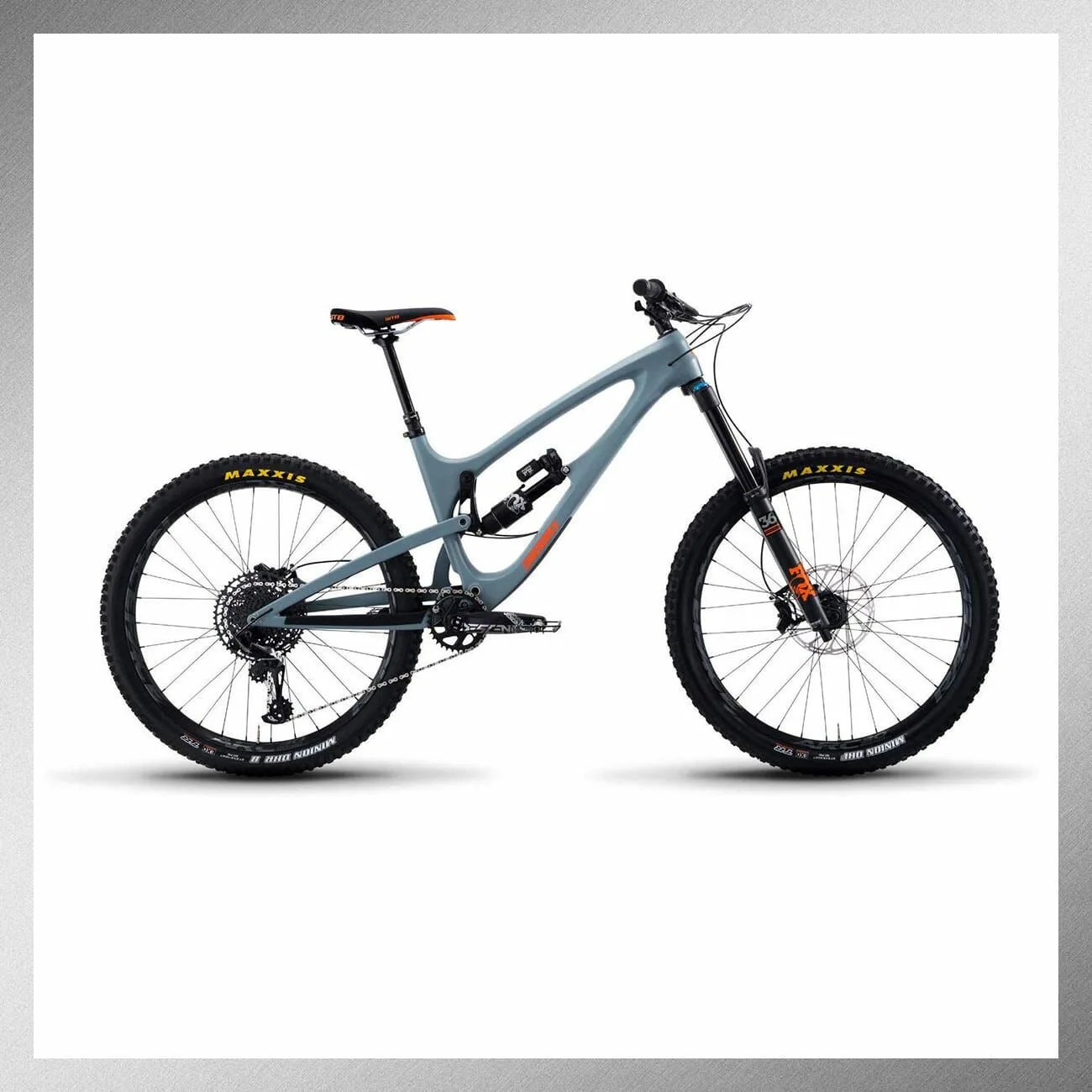 Diamondback-Mission-2C-Mountain-Bike-gear-patrol