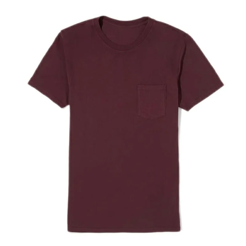 Everlane-CM-gear-patrol-tshirt