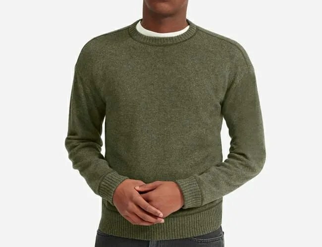 Everlane-Cashmere-Sweater-gear-patrol-feature