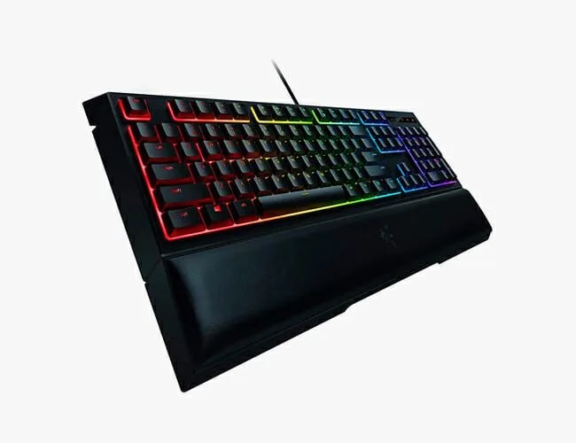 GP-Cyber-Monday-gear-patrol-razr