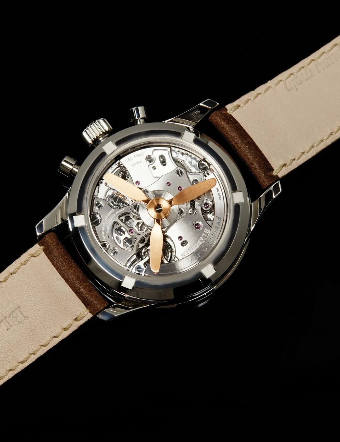 GP100-Blancpain-AIr-Command-Gear-Patrol-Ambiance-3