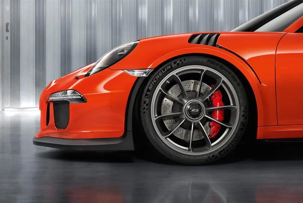 GT3-RS-Vents-Gear-Patrol