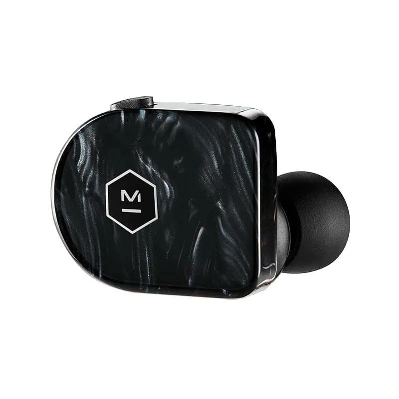 Gear-Patrol-Holiday-Pop-up-gear-patrol-MW07-PLUS
