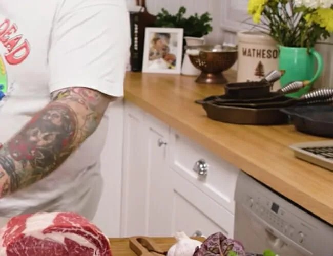 Gear-Spotting-Matty-Matheson-kitchen-gear-patrol-finex