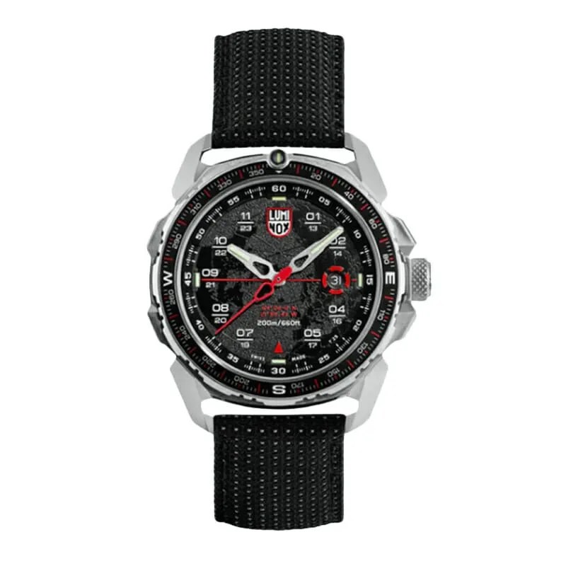 Holiday-Buys-gear-patrol-luminox