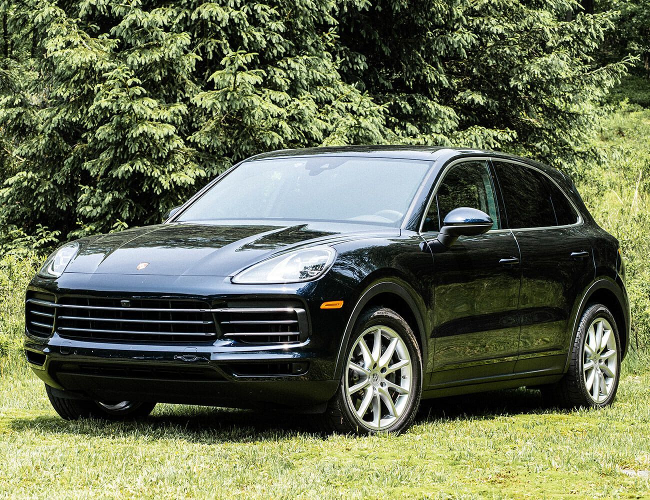 Jeep-vs-Porsche-gear-patrol-ambiance-1