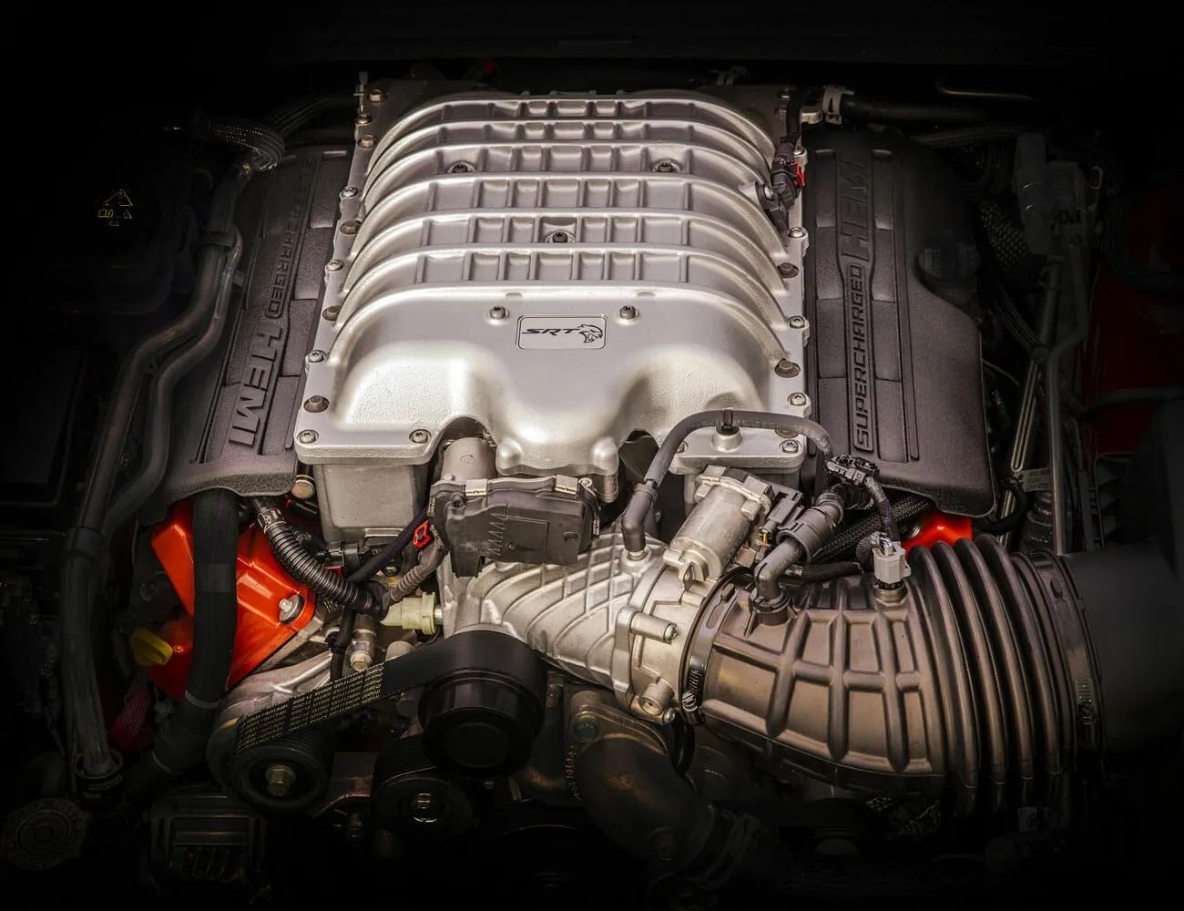 Jeep-vs-Porsche-gear-patrol-ambiance-4