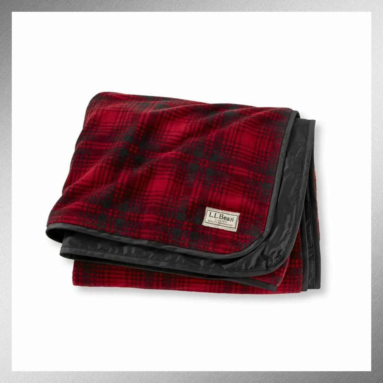 LL-Bean-Waterproof-Outdoor-Blanket-gear-patrol
