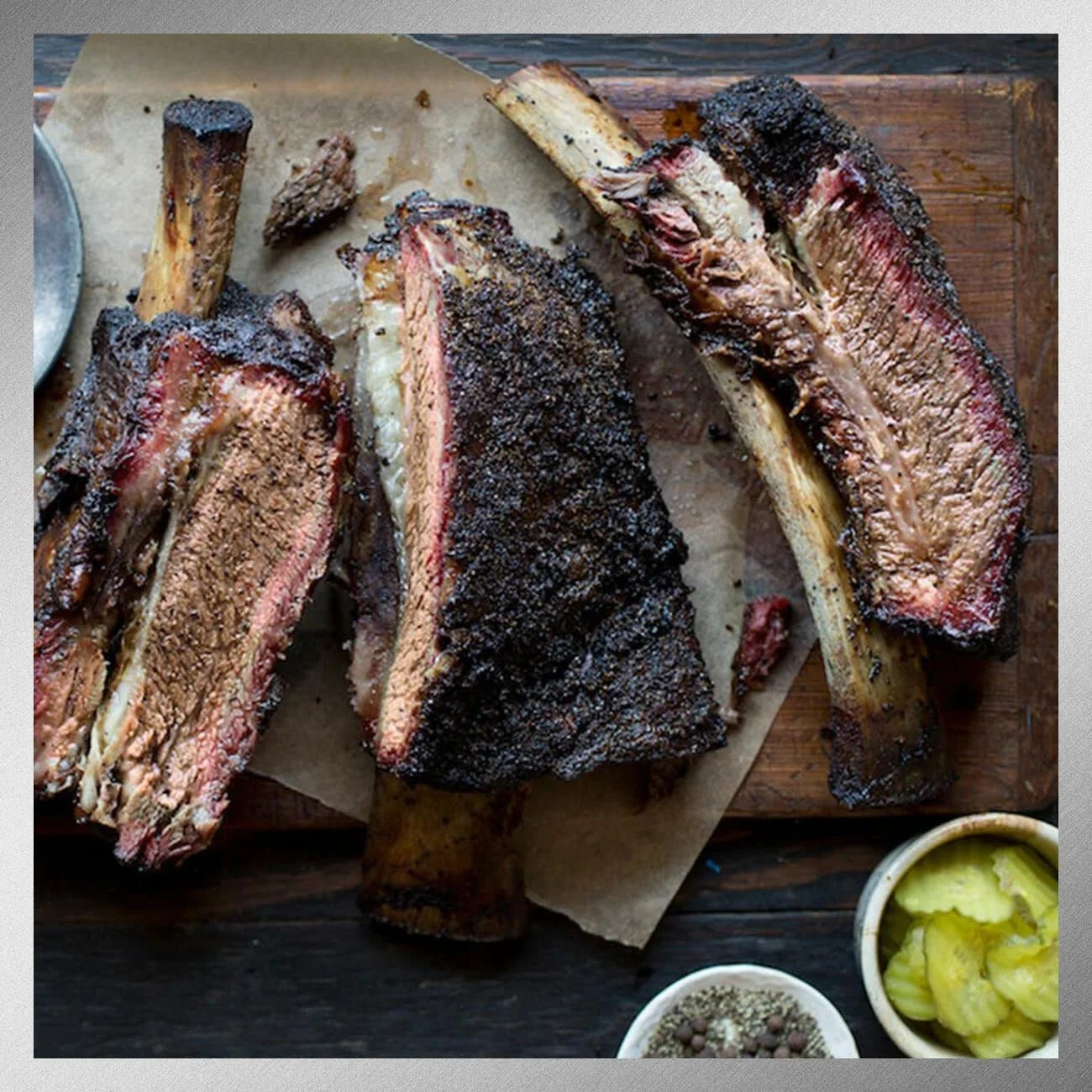 Louie-Mueller-Barbecue-Colossal-Dino-Beef-Ribs-gear-patrol