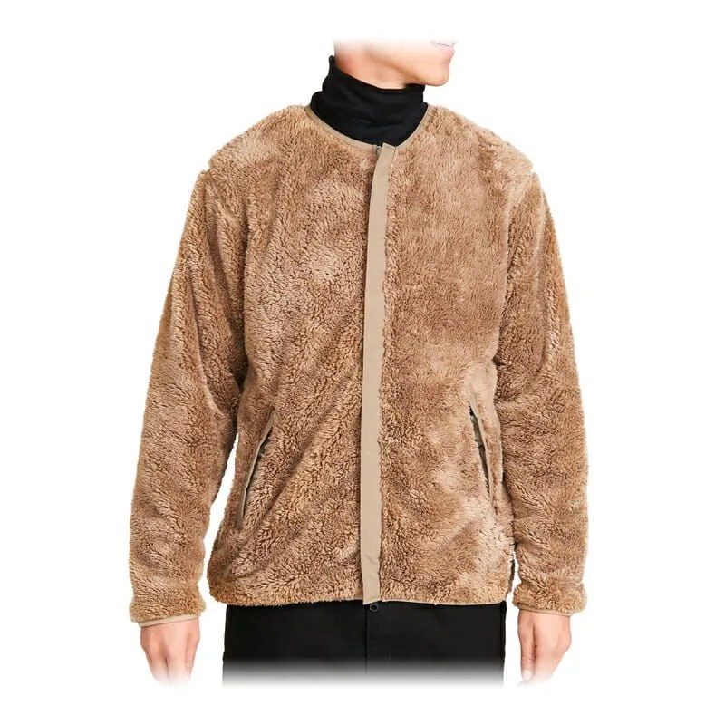 Manastash-Fleece-gear-patrol-shaggy-sand