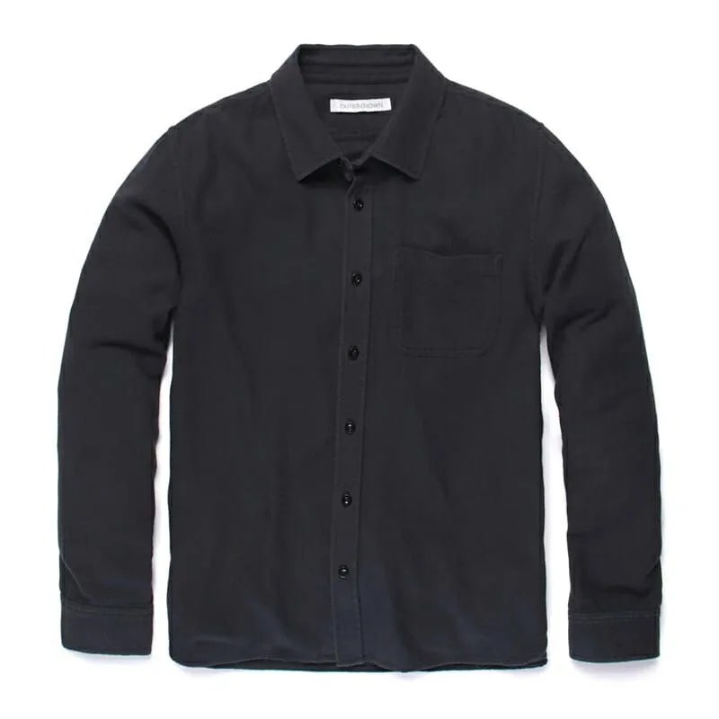 OK-Flannel-Sale-gear-patrol-black