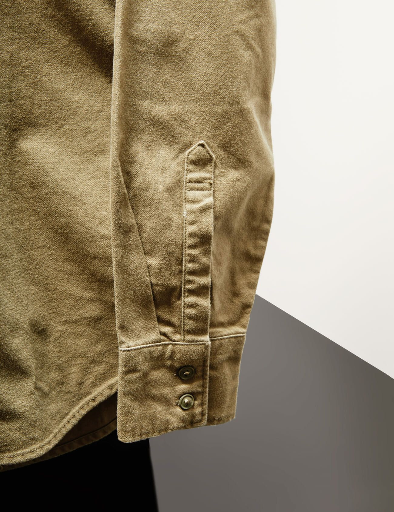Outerknown-Levis-GP100-Gear-Patrol-Ambiance-2